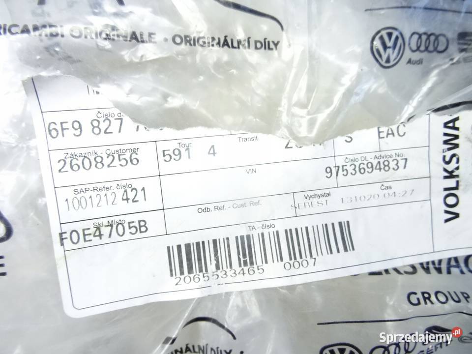 6F9827705E VW AUDI USZCZELKA KLAPY BAGAZNIKA Przemęt