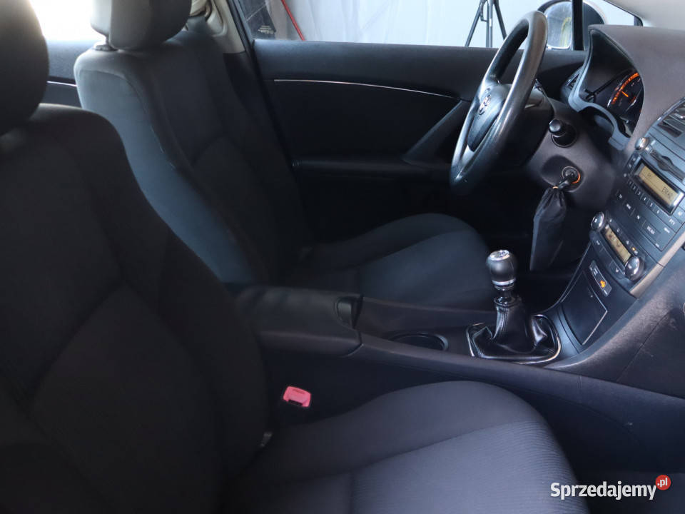 Toyota Avensis 16 Valvematic Bielany Wrocławskie