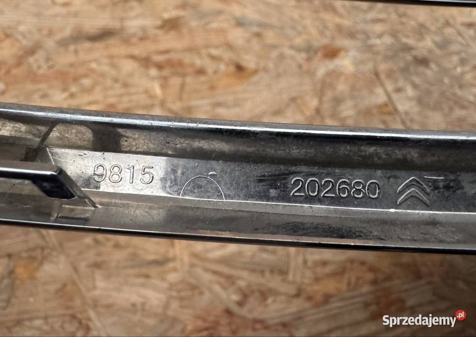 Listwa chrom leda zderzaka przód lewy lh c4 Sieraków