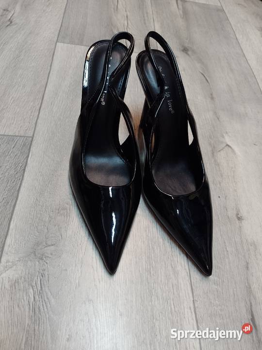 41 Czarne czółenka Szpilki wieczorowe z odkrytą