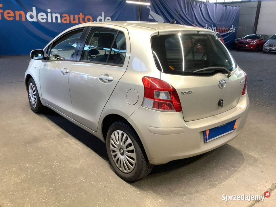 Toyota Yaris 5drzwi10 Benzyna VVTiNiski pomorskie