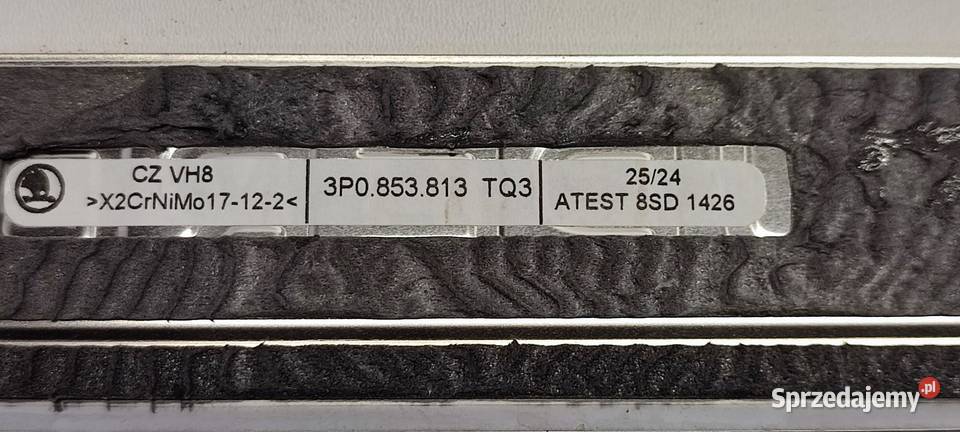 SKODA SUPERB 4 LISTWY PROGOWE KOMPLET 3P0853813 osobowe dolnośląskie