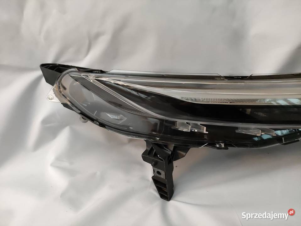 LAMPA PRAWA PRZÓD NISSAN JUKE II 2019 FULL LED Oświetlenie