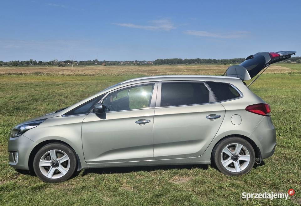 Kia Caren IV Fasty