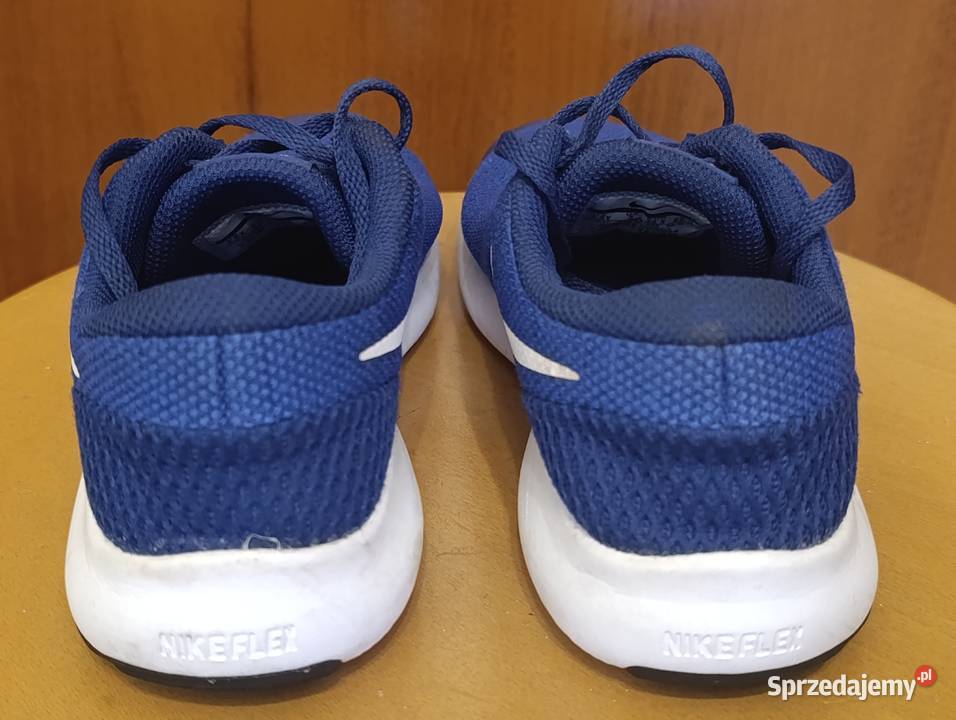 Buty chłopca firmy NIKE Flex Experience RN 7 355 Siedlce