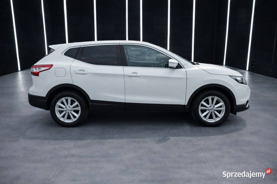 Nissan Qashqai kamera cofanianawigacjapanorama benzyna Żabno