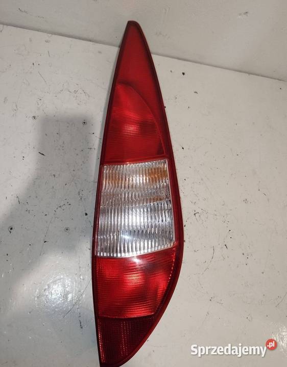lampa tył lewa prawa Ford mondeo mk3 kombi Rok produkcji 2005 Szczecin
