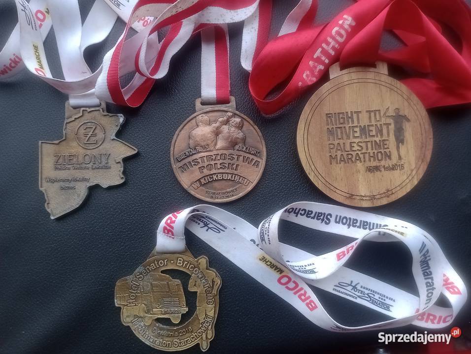 Medale pamiątkowe z półmaratonu kickboxingu Sadłowice sprzedam