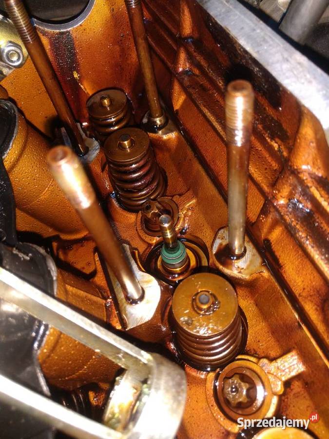 Uszczelniacze zaworowe wymiana BMW M52TU M54 N42 Łódź