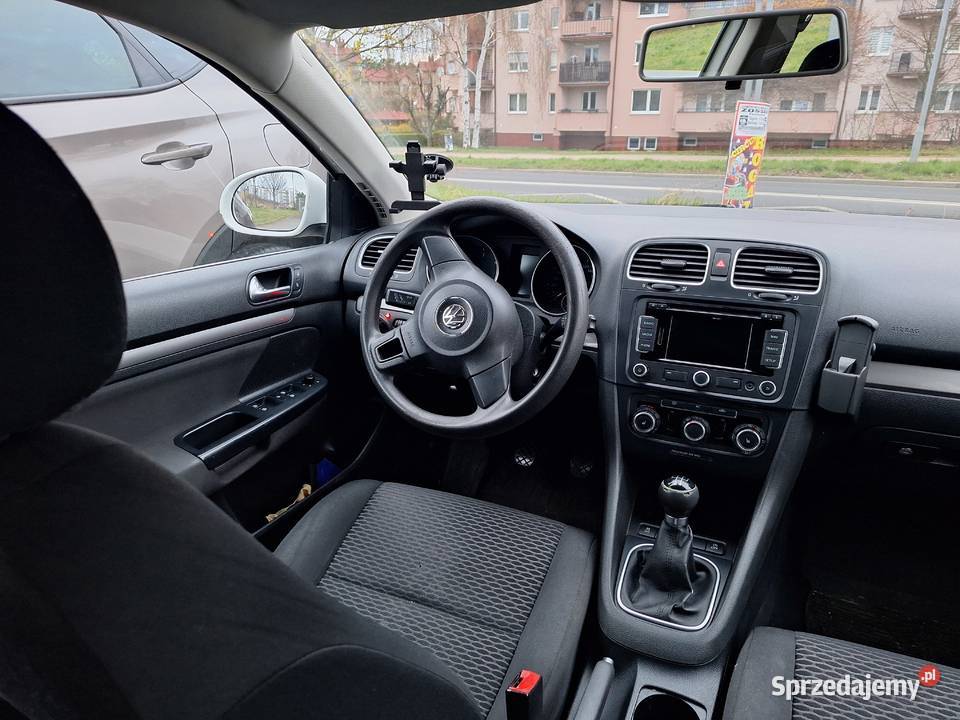 Golf 6 kombi 16tdi Rok produkcji 2010 Motoryzacja Zielona Góra