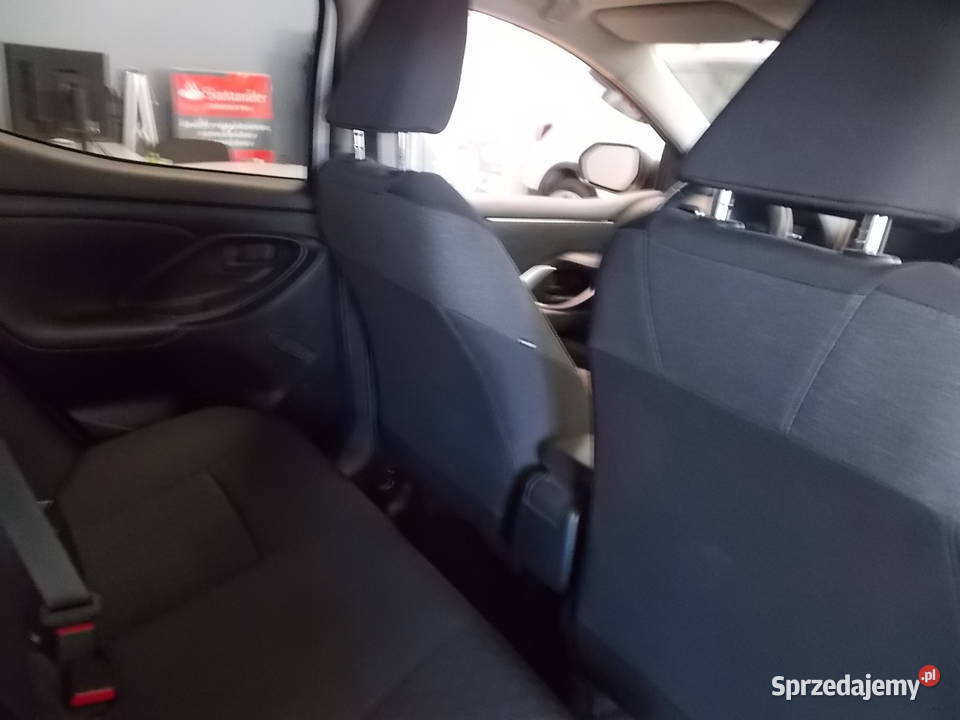 TOYOTA YARIS 15 benzhybrydaautomat wielofunkcyjna kierownica Dębica