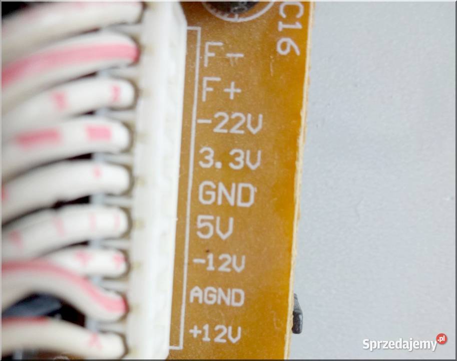 Zasilacz CFR1 33v 5v 12v 12v 22v sprzedam