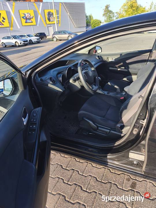 Honda Civic 2012 14 benzyna Poznań
