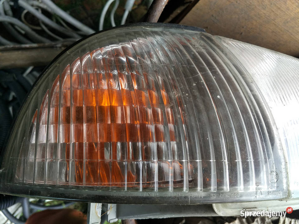 Lampa przód NEXIA z kierunkowskazem Rok produkcji 2000 Oświetlenie Kozłów