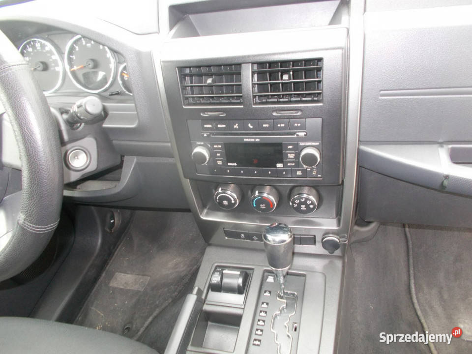 Jeep Liberty 37 Benzyna 205Automat4X4MOŻLIWA bluetooth Białystok