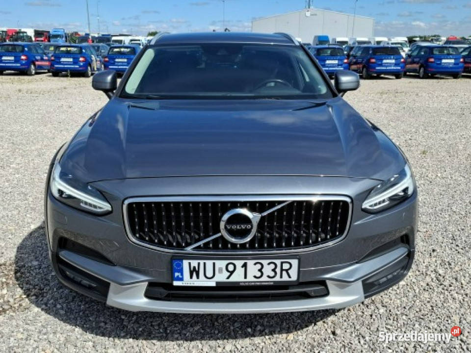Volvo V90 Komorniki