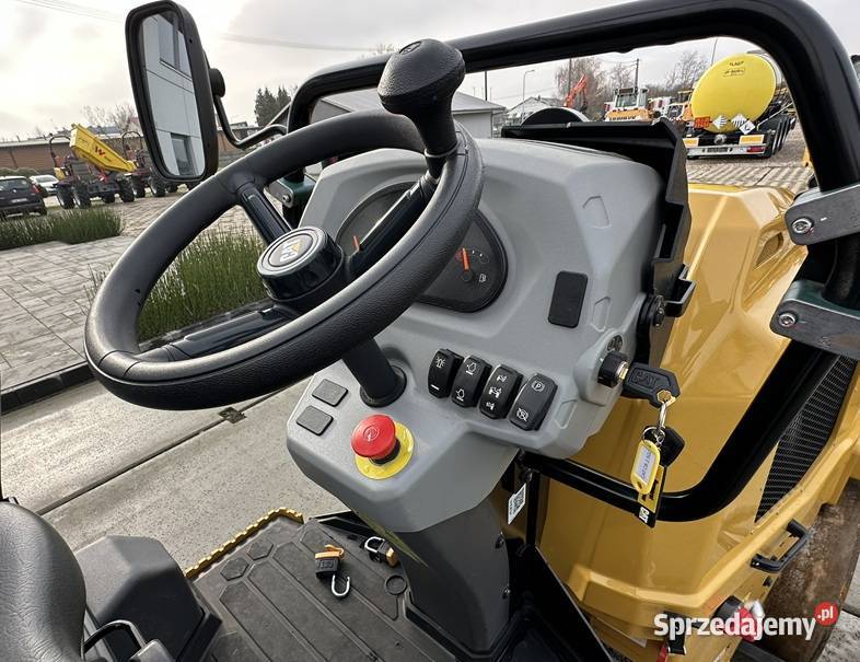 WALEC DROGOWY CATERPILLAR CB27 GC Tuliszków