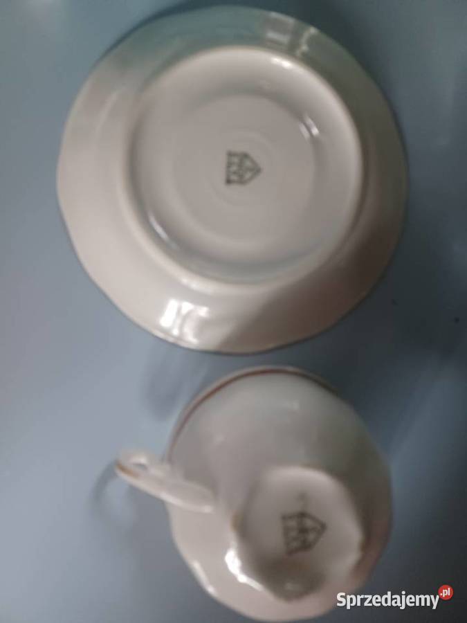 Stara filiżanka Ćmielów ze złoceniem Porcelana i szkło Antyki, Sztuka, Kolekcje Łódź