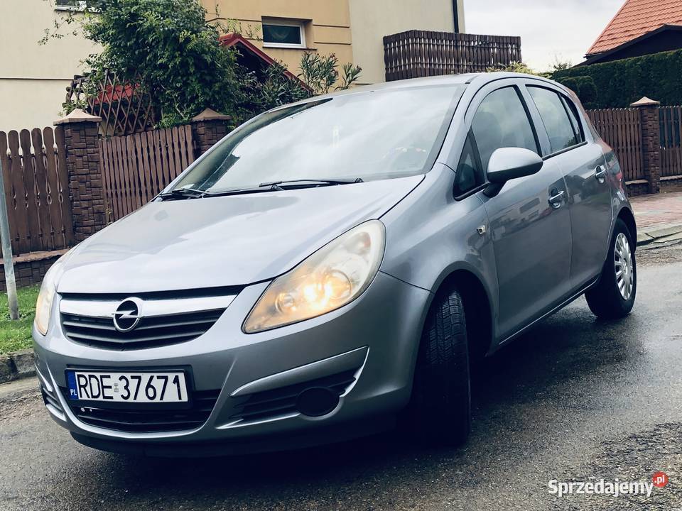 Opel CorsaD 12 16V 80 AUTOMATIC Przeworsk sprzedam