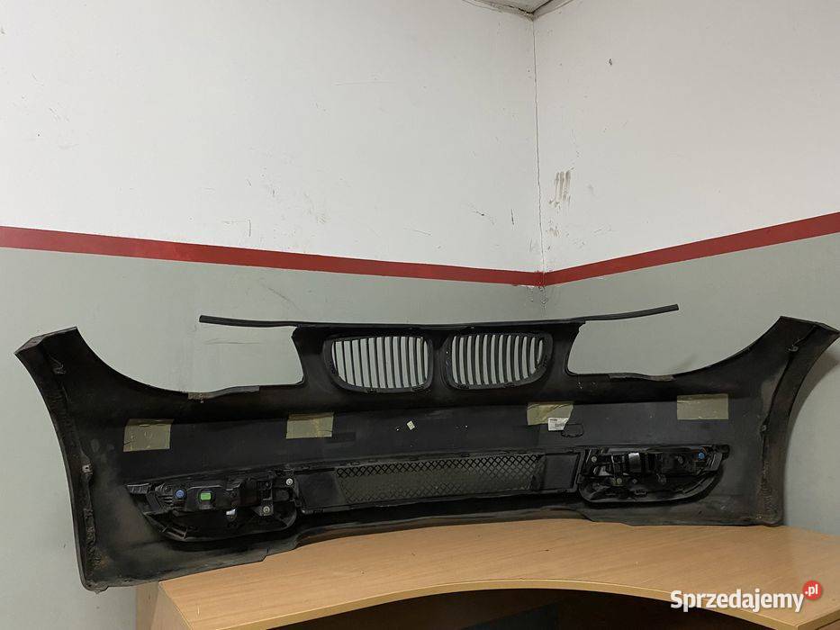Zderzak Przedni BMW 1 E88 E82 Halogen Halogeny