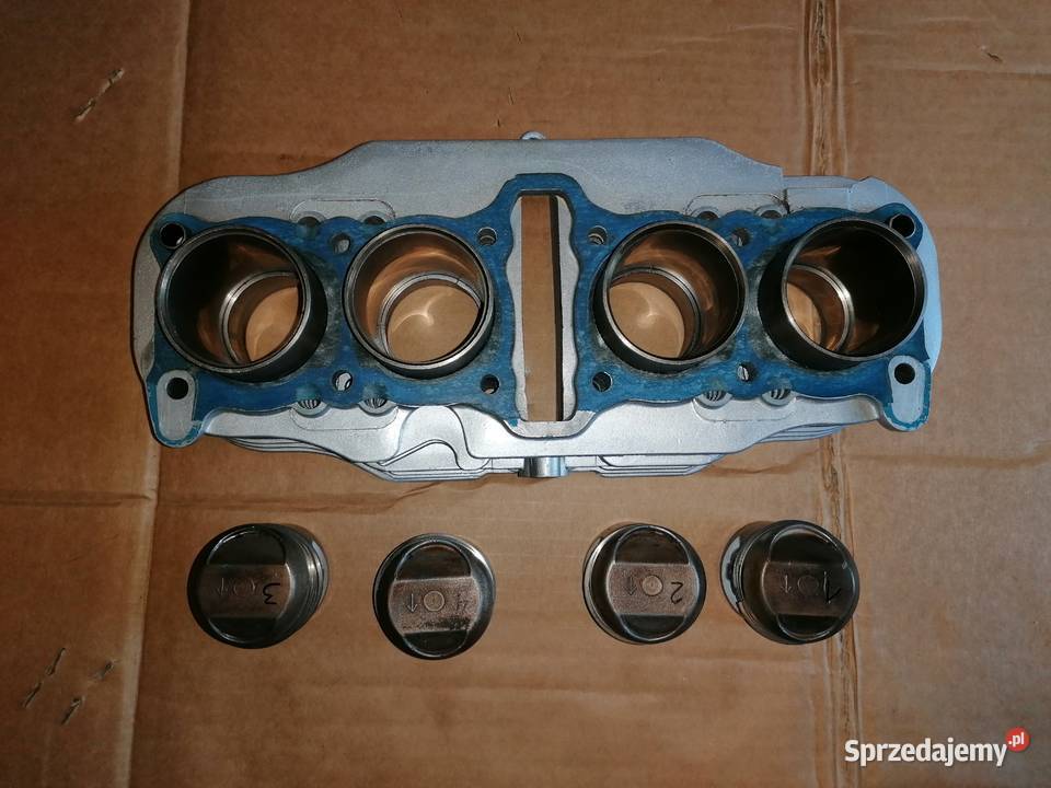 Suzuki GS 550 cylindertłoki kpl Słupsk