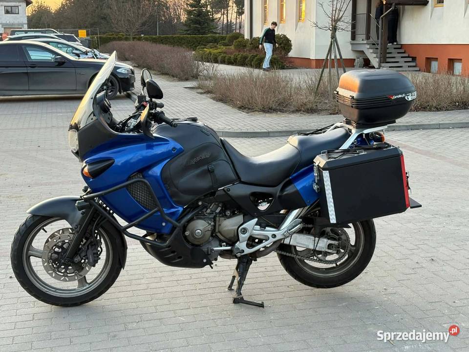 Sprzedam hondę Varadero niebieski Brodnica