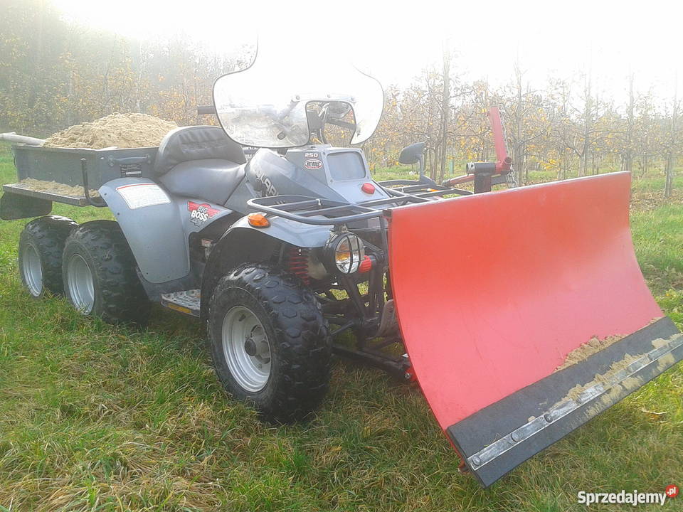 quad Polaris Big Boss 250 4x6 z pługiem śnieżnym Łaziska