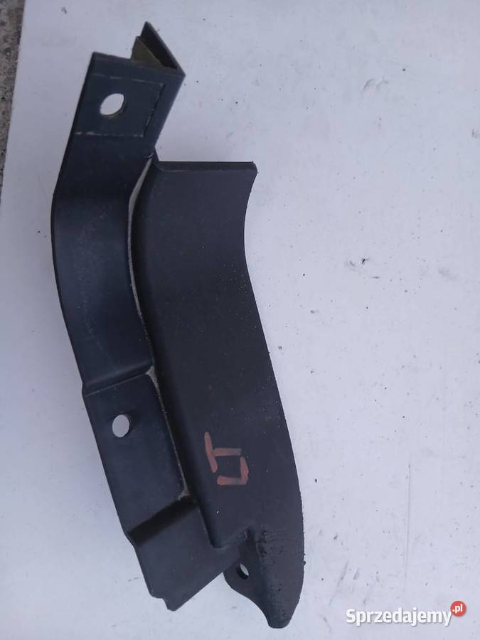 Chlapacz lewy osłona koła AUDI A4 B6 B7 sedan Szczerbice