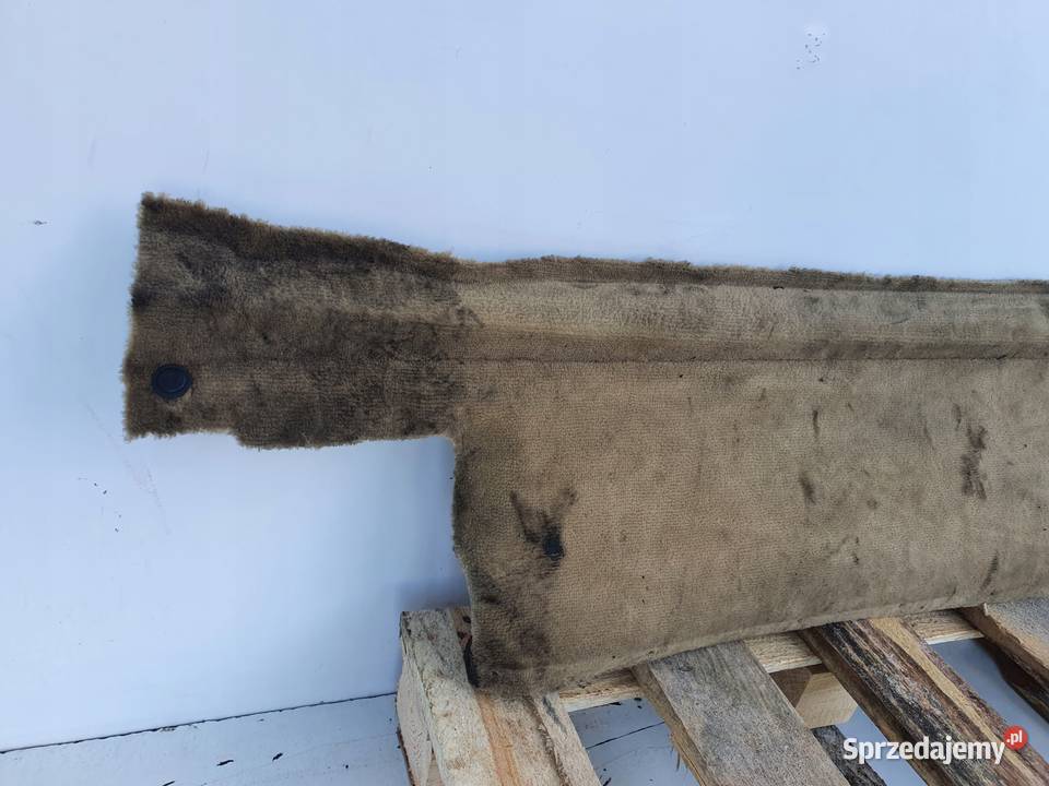 Mercedes W126 C126 SEC COUPE TAPICERKA BAGAŻNIKA osobowe Rudka