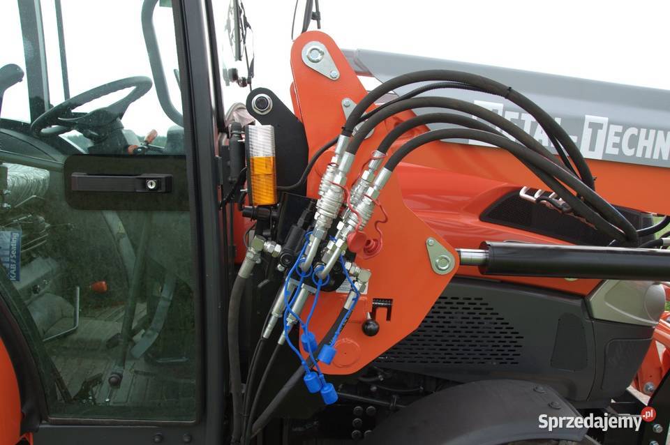 ŁADOWACZ MT01 1300 do Kubota Arbos Case nieuszkodzony Poddębice sprzedam
