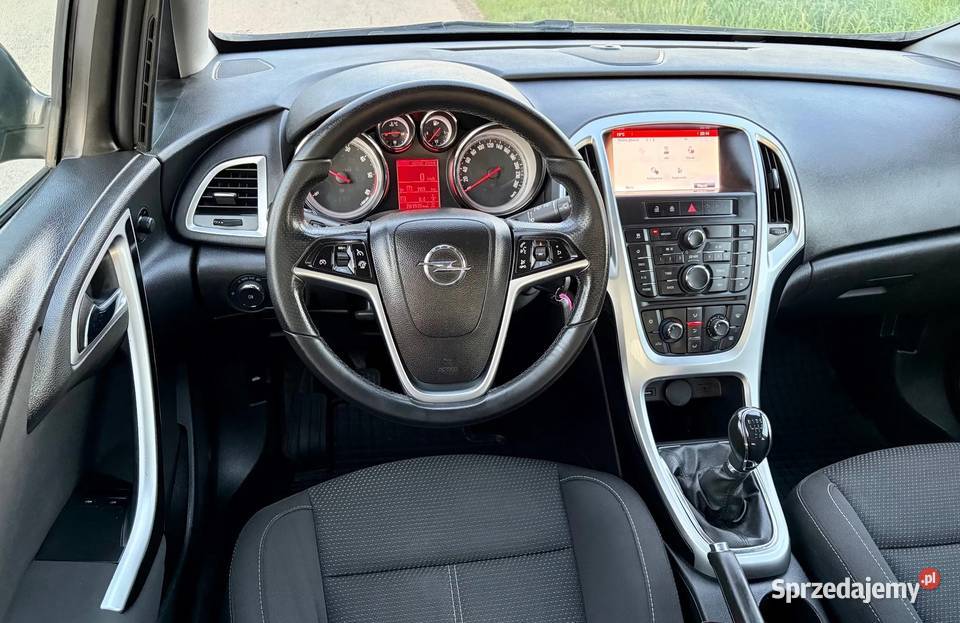OPEL ASTRA Kombi 2014 Oryginał duży SERWIS Warszawa