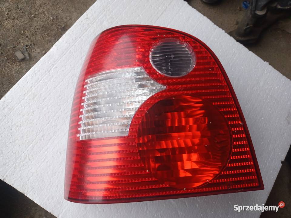 Lampa Lewy Tył Volkswagen Polo 03r Pozostałe lubelskie Pogorzelec sprzedam