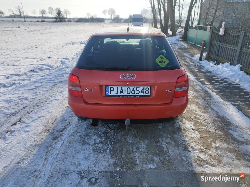 Ekonomiczne Audi a4 16 benzyna z gazem 1999 Kombi Jarocin