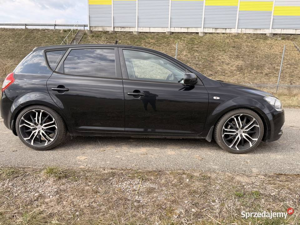 Kia Ceed 2010 14 benzyna łódzkie Grabowiec