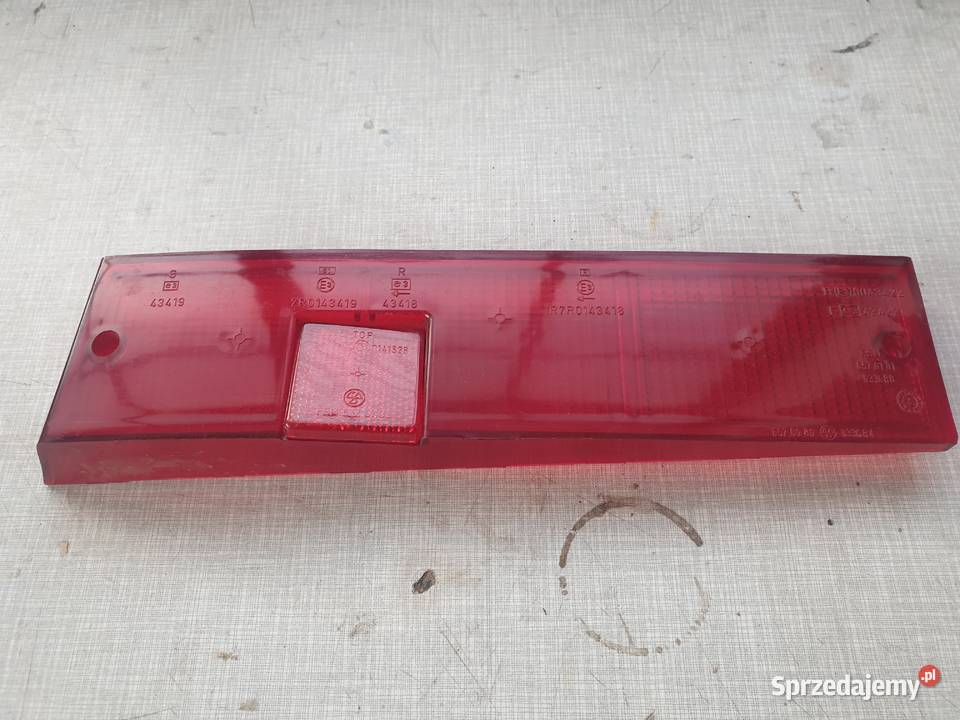 Klosz tylnej lampy prawa strona Polonez Borewicz Końskie sprzedam