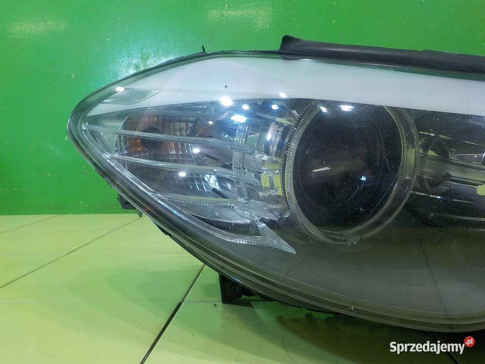 BMW 5 F10 20 D 11r KOMBI lampa prawa przod osobowe Suków