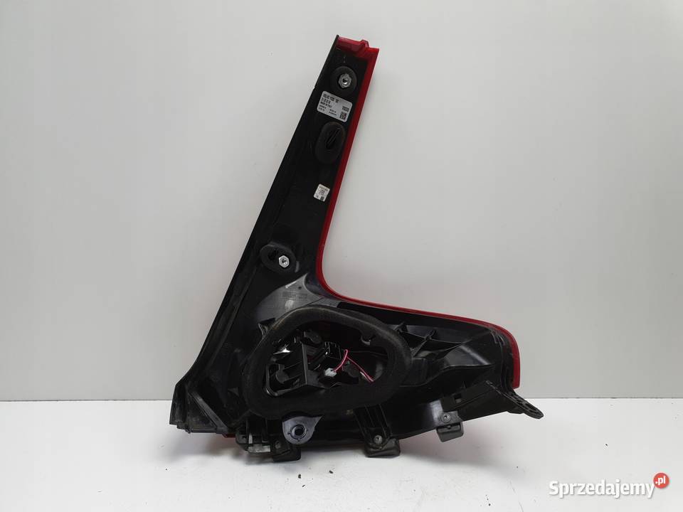 LAMPA LEWA Volvo V40 II 1216r TYLNIA TYLNA lewy osobowe sprzedam
