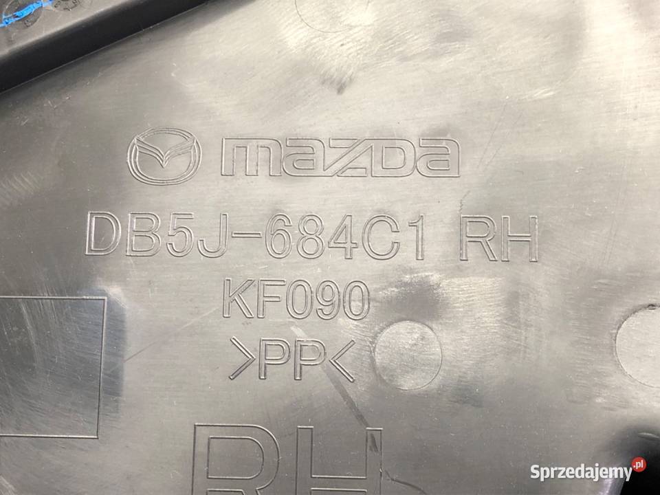 BOCZEK DRZWI PRAWY PRZÓD MAZDA 2 DL Hatchback osobowe Tapicerki samochodowe