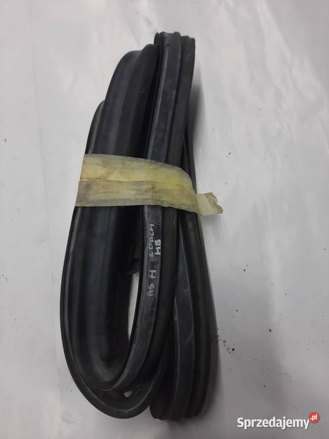 Opel Astra H HB lewa uszczelka drzwi na słupku osobowe Ksawerów