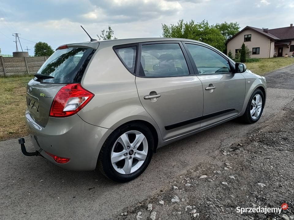 Kia Ceed kompakt 16 CRDI 6 biegów CD Podkonice Miejskie sprzedam