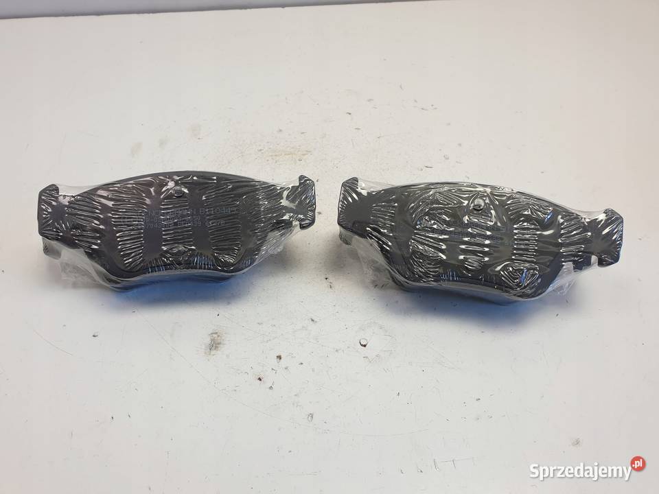 Mercedes CLK W209 30 V6 KLOCKI HAMULCOWE Przód Rudka