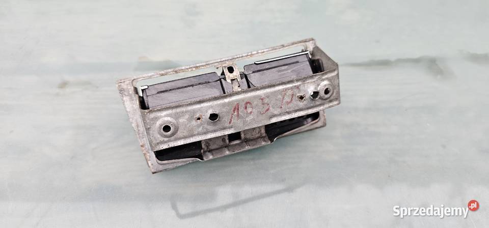 Popielniczka mercedes w123