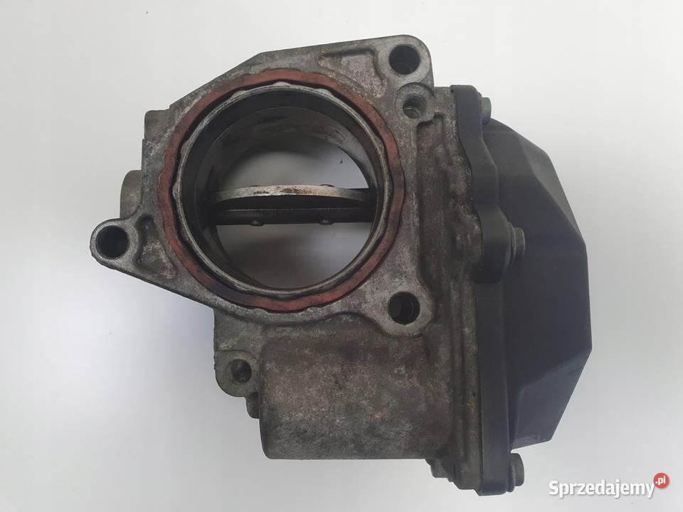 VW Passat B6 20 TDI PRZEPUSTNICA 03G128063G osobowe Janów