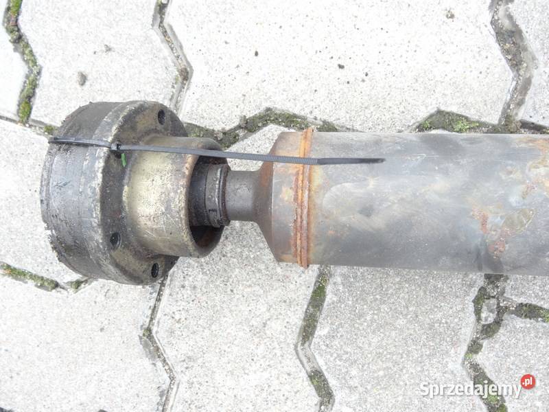 AUDI A8 D2 9402 WAL KARDANA 4D0521101C