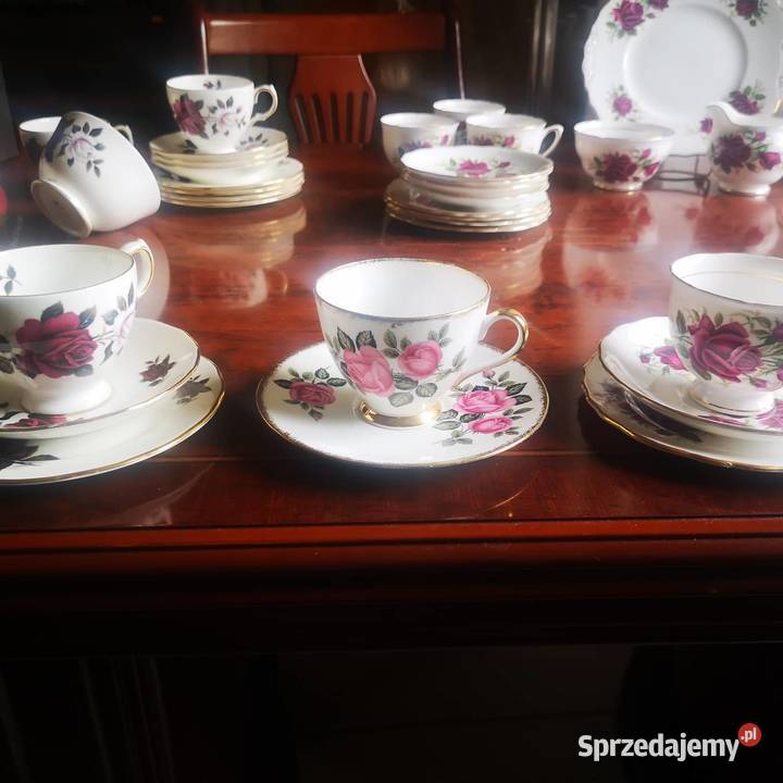 Filiżanka i talerzyk biskupiojasna róża Porcelana i szkło Gdańsk sprzedam