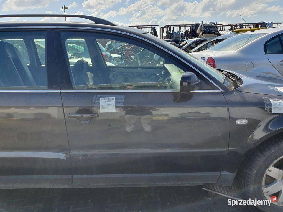 DRZWI PRAWE PRZÓD VOLKSWAGEN PASSAT B5 LIFT LC9Z kujawsko-pomorskie Lipno