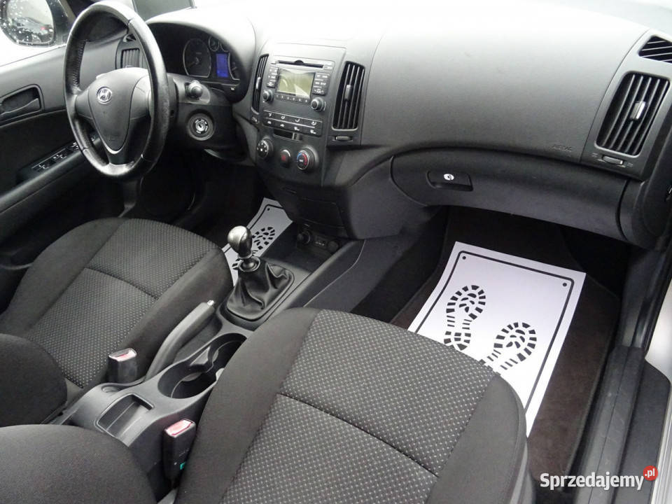 Hyundai i30 14 109ClassicNiski przebieg dobrze Łódź