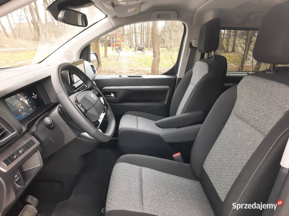 Toyota Proace Verso 8osób 20D4D177 Long VIP 9tkm Rok produkcji 2025 ProAce Verso Toyota Jaśkowice