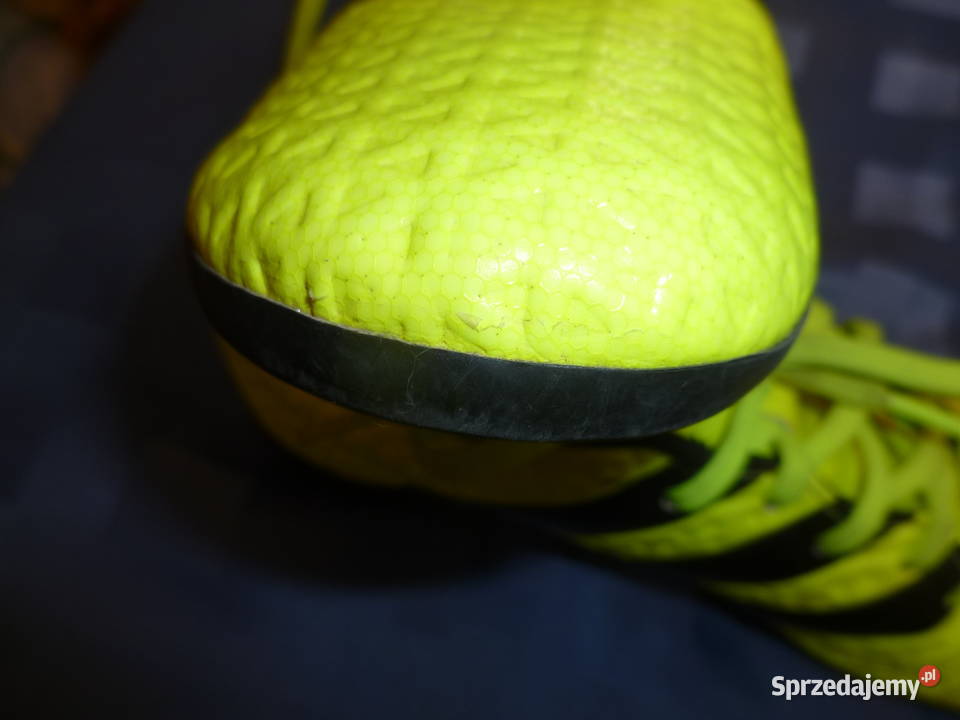 Buty do piłki noznej korki Kraków sprzedam