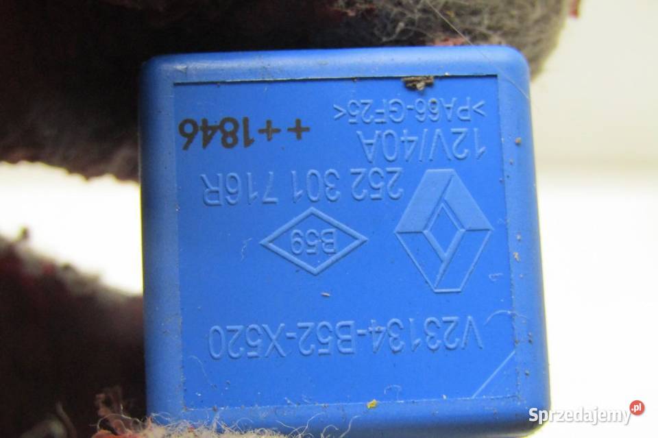 PRZEKAŹNIK DACIA DUSTER II 252301716R sprzedam